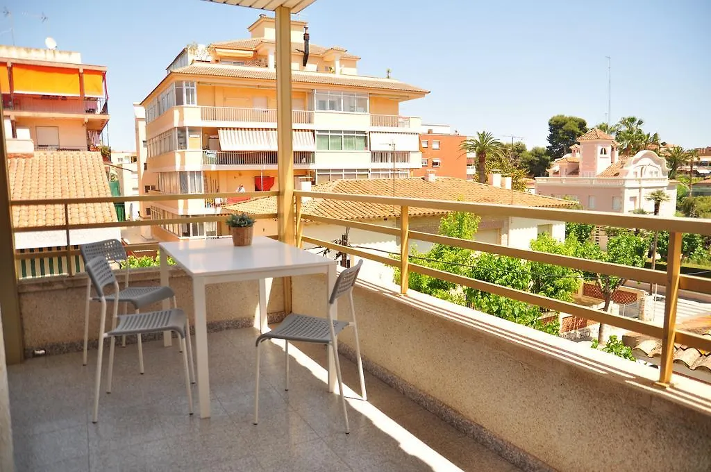 *** Konukevi Hostal Porto Mar Salou İspanya