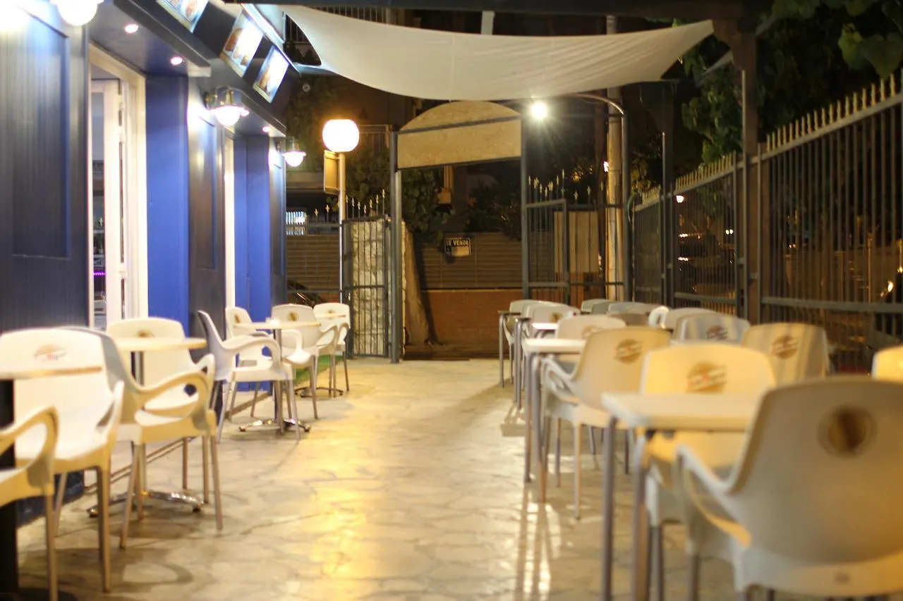 *** Casa de hóspedes Hostal Porto Mar Salou Espanha